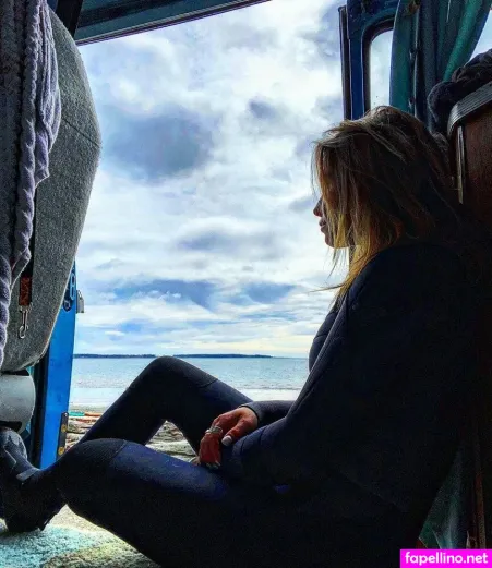 Tropicalrosie OnlyFans Thumbnail #uWUPnRKGDc