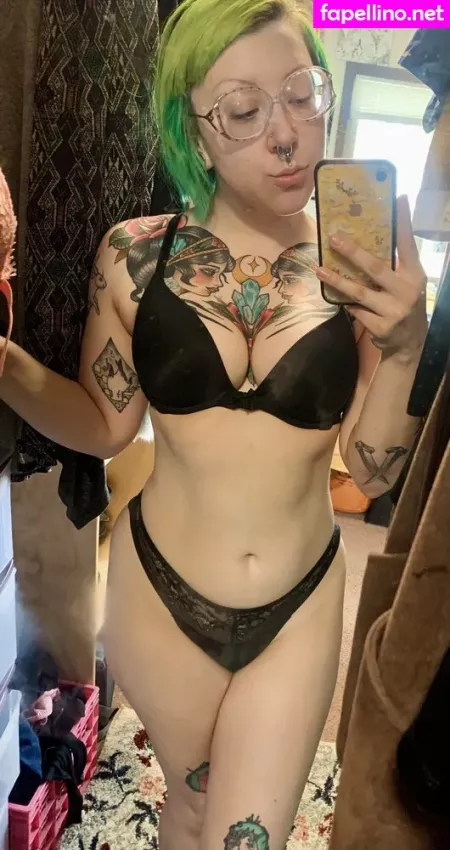 Trrashvixen OnlyFans Thumbnail #FJfM0V7hxY