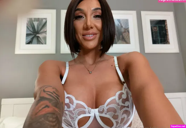 Truebellee OnlyFans Thumbnail #IAP5Agzz3Z