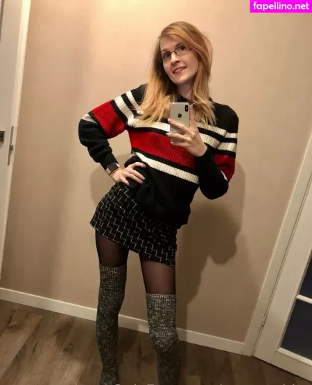 Ts Avy White OnlyFans Thumbnail #McHUSim7cC