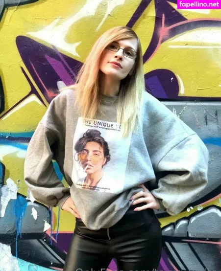 Ts Avy White OnlyFans Thumbnail #qrAa3TRnXk