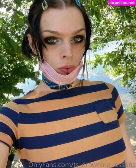 Ts Drowning Lessons OnlyFans Thumbnail #85gtG9Oytl