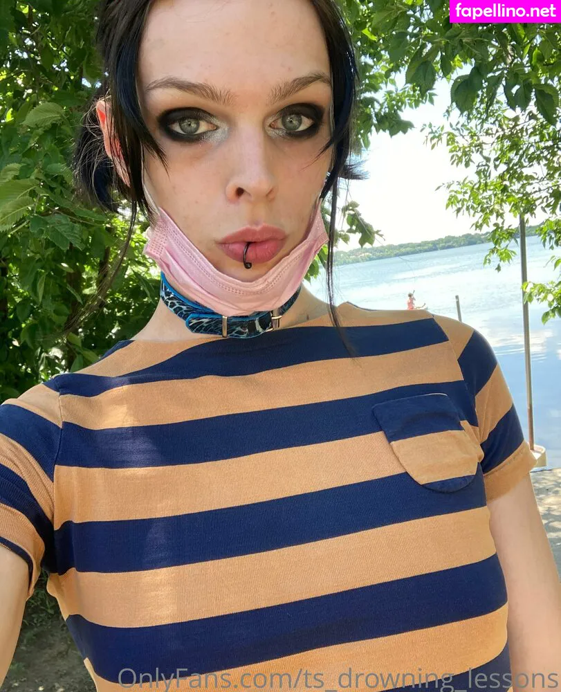 8tSkOexWjWC+S2mmc796g==, ts_drowning_lessons Nude Leaked OnlyFans Photo #8qSu5hCoEf