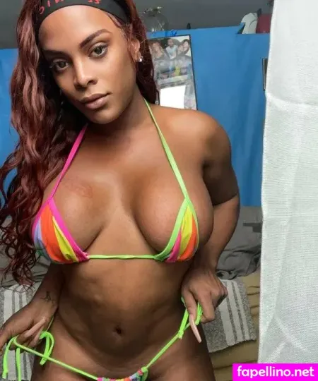 Ts Gisel Ferrari OnlyFans Thumbnail #AXEH0wS0tn