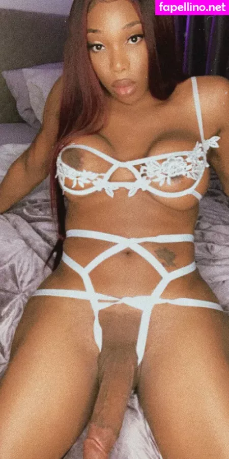 Ts Lena OnlyFans Thumbnail #yQ8IKju6l7