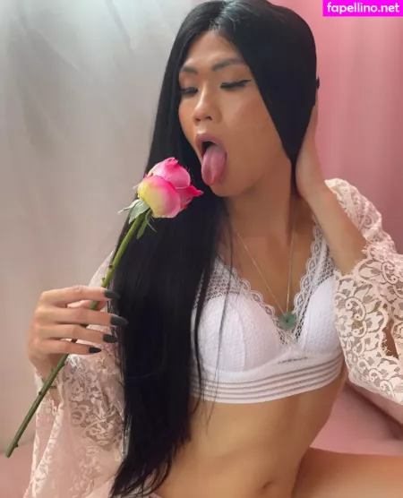 Ts Lilyuw88 OnlyFans Thumbnail #ztS05ena2Z