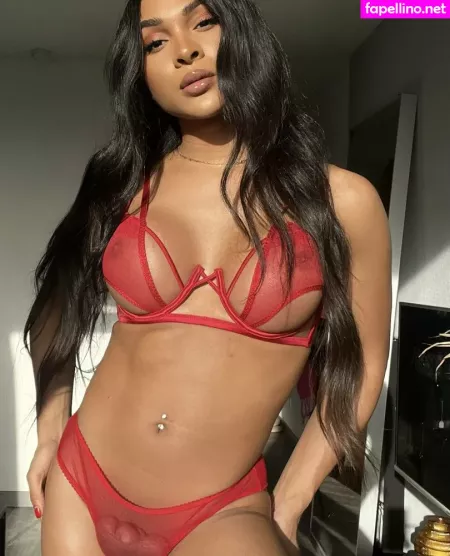 Ts Lira OnlyFans Thumbnail #99pt7S9qX7