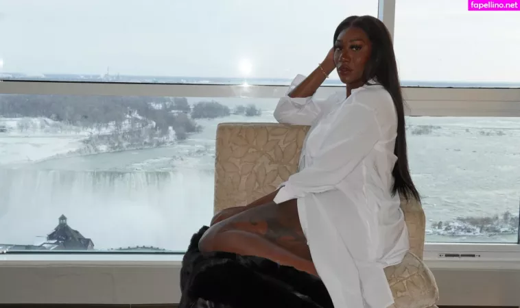 Ts Nidia OnlyFans Thumbnail #LyuSpTgyj1