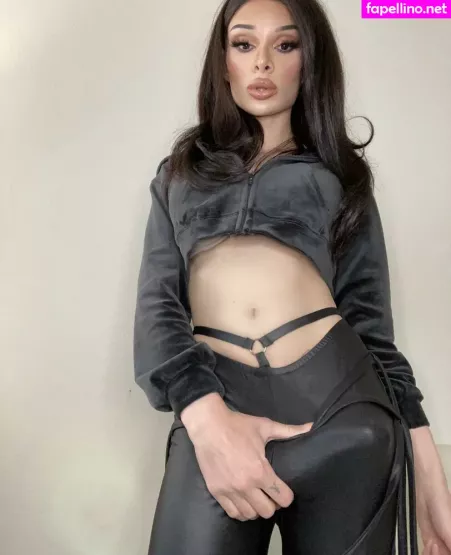 Ts Nikkie OnlyFans Thumbnail #QHFIKxFypQ