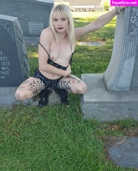Ts Snowqueen OnlyFans Thumbnail #mTRapPaGxc