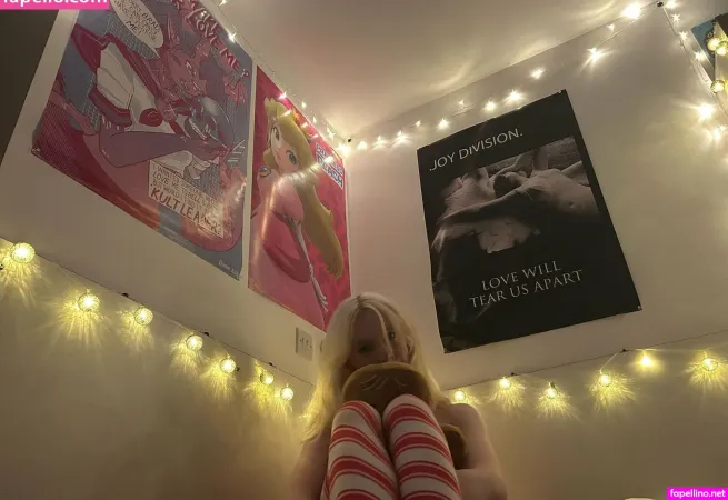 Tsarryadollx OnlyFans Thumbnail #Oh9l8ejvvW