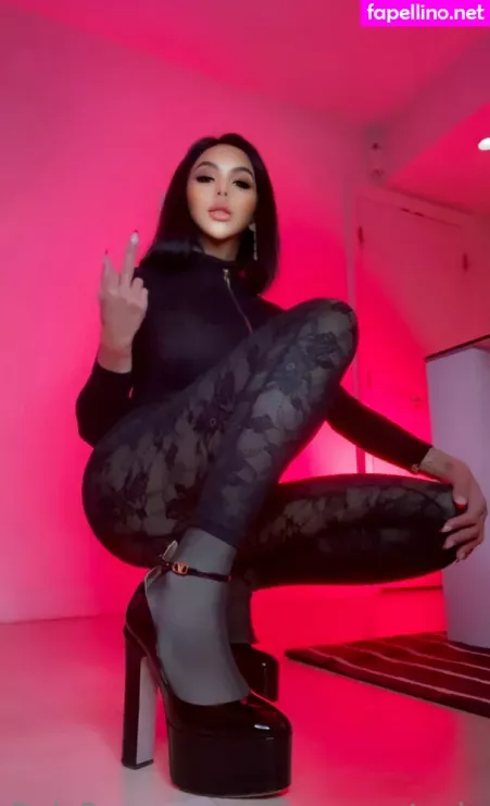 Tsfoxyanastasia OnlyFans Thumbnail #zB1XzWtltJ