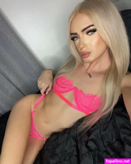 Tsgirlshantel OnlyFans Thumbnail #eXlcnyiKt0