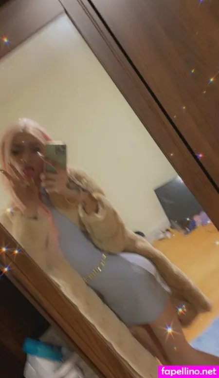 Tsjonaemonae Main Profile Photo