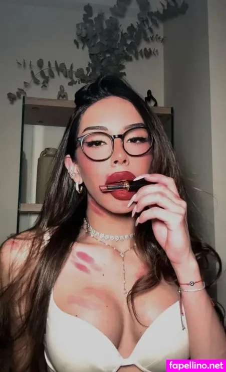 Tsleila 1 OnlyFans Thumbnail #RwE7xO5BZG