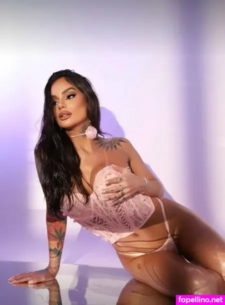 Tsluafernandes OnlyFans Thumbnail #vNQy4fowGc