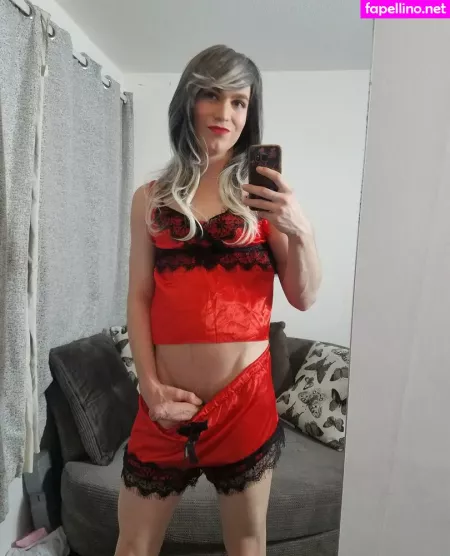 Tslunabella OnlyFans Thumbnail #4bZs8kNfph