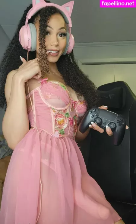 Tsmiragefree OnlyFans Thumbnail #8vEMAKZMCv