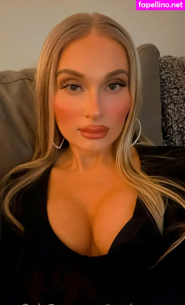 marabeencroft, tsmissmaraa Nude Leaked OnlyFans Photo #UEg07tUvph