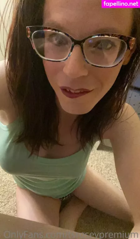 Tsroseypremium OnlyFans Thumbnail #Hgy5IyiTta