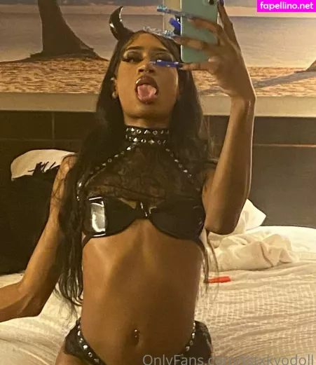 Tstxkyodoll OnlyFans Thumbnail #a8p7LjMoQP