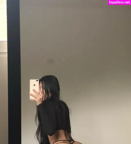 Tsunamy OnlyFans Thumbnail #2HgqnsUq9U