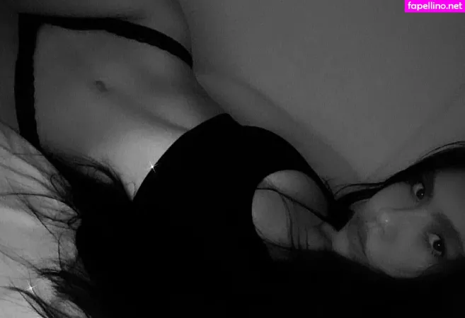 Tsunamy OnlyFans Thumbnail #FZVZw0xCiG