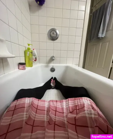 Tsuncosplay OnlyFans Thumbnail #YYTzut2vmJ