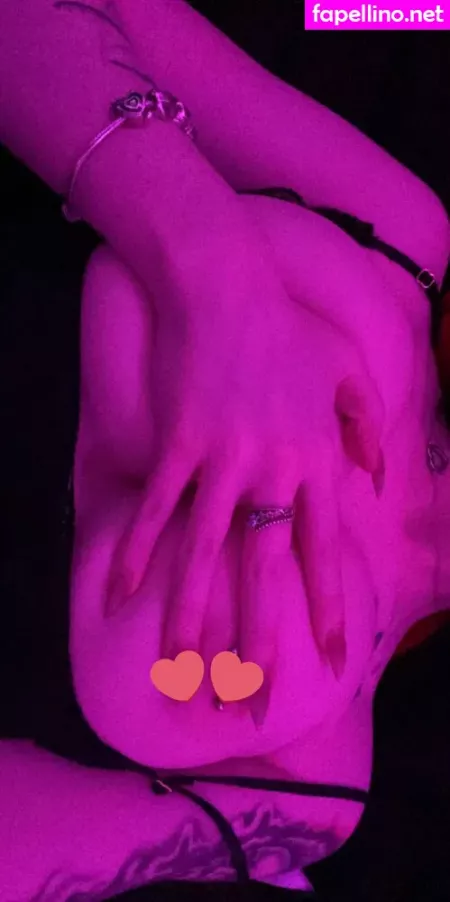 Tsund3r3gf OnlyFans Thumbnail #g8pwDuTu7z