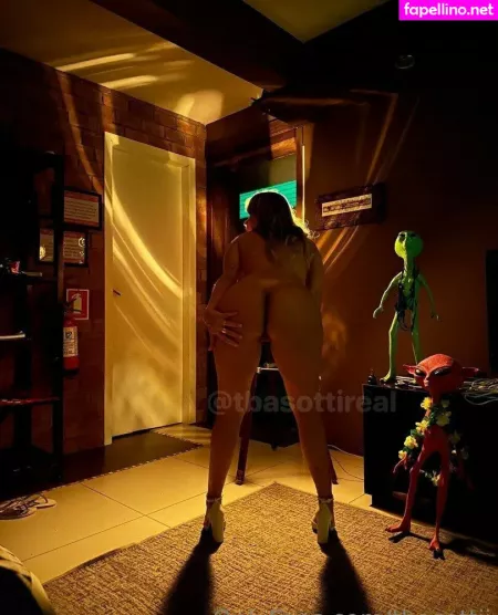 Tuani Basotti OnlyFans Thumbnail #FRoU0THFRi