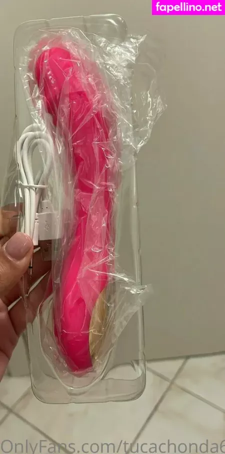 Tucachonda69 OnlyFans Thumbnail #yhzXkk9xDb