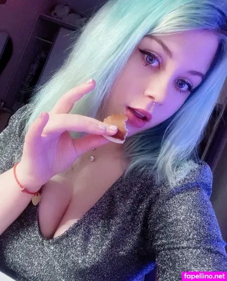 Tulesha OnlyFans Thumbnail #CJ7ZMRYVBU