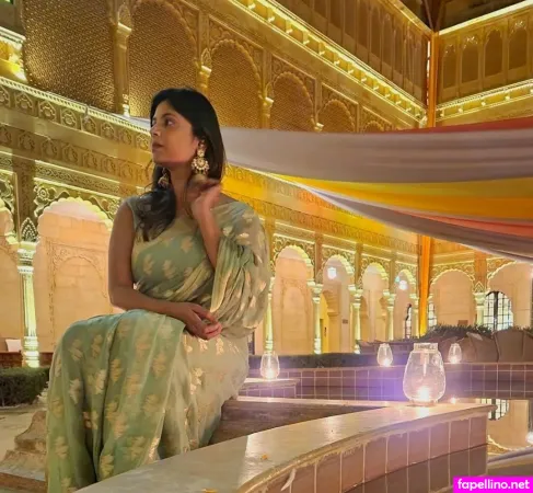 Tulika Snehil OnlyFans Thumbnail #0car1l13fv