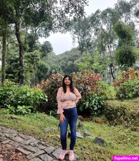 Tulika Snehil OnlyFans Thumbnail #WUfNHwHava