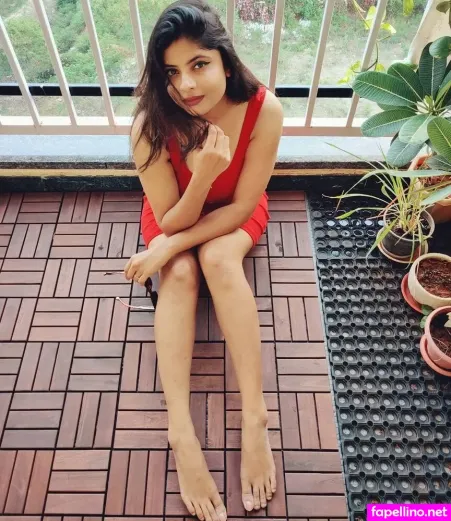 Tulika Snehil OnlyFans Thumbnail #n1krIr3cFe