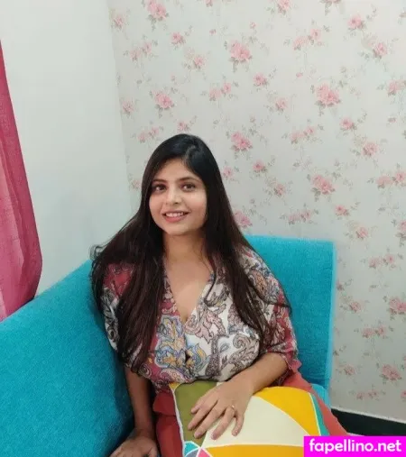 Tulika Snehil OnlyFans Thumbnail #st6u1QGdEJ