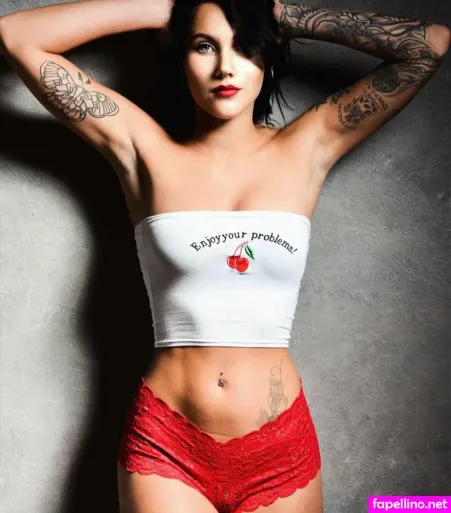 Tully Banks OnlyFans Thumbnail #o1S3FjAHqf