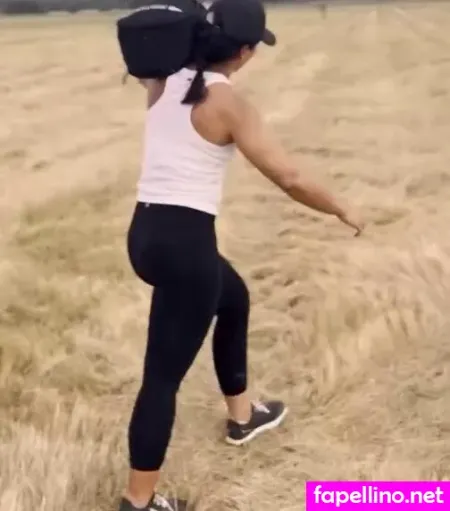 Tulsi Gabbard OnlyFans Thumbnail #D2T0Ewdp8H