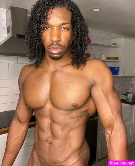 Tusecretadmirer OnlyFans Thumbnail #mlHEwhSpwc