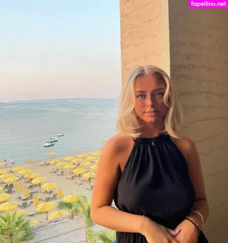 Tuva Osgrad OnlyFans Thumbnail #YyzWfSrQfD