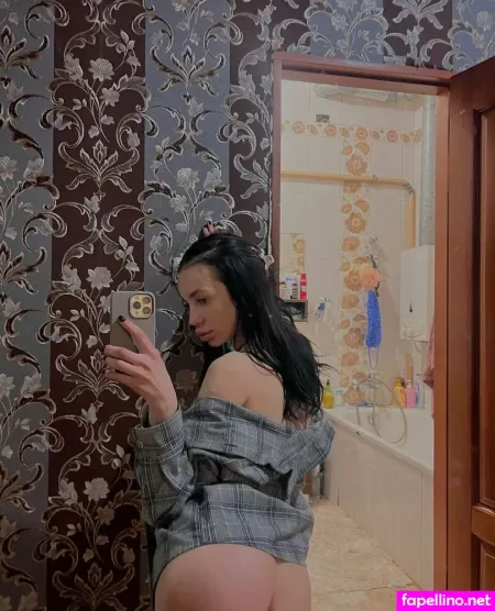 Tv Lilly Main Profile Photo