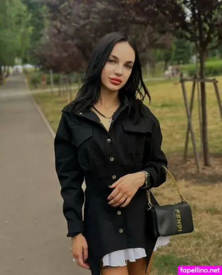 Tv Lilly OnlyFans Thumbnail #ZdiKdSjLNO