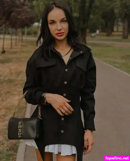 Tv Lilly OnlyFans Thumbnail #w3g588irOf