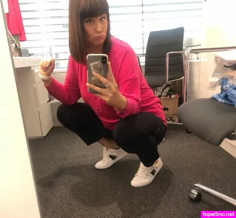 Tv Shopping Presenters OnlyFans Thumbnail #5az84UK1NT
