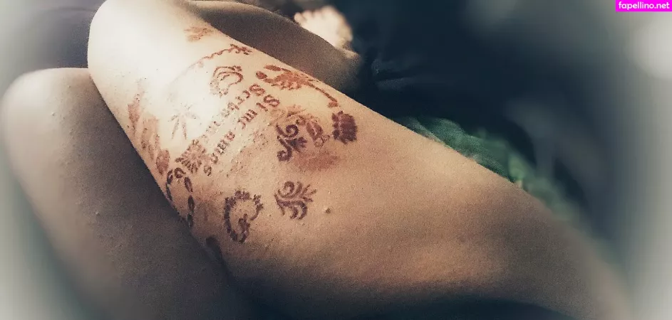 Tvflavia OnlyFans Thumbnail #7iizpdEmFW