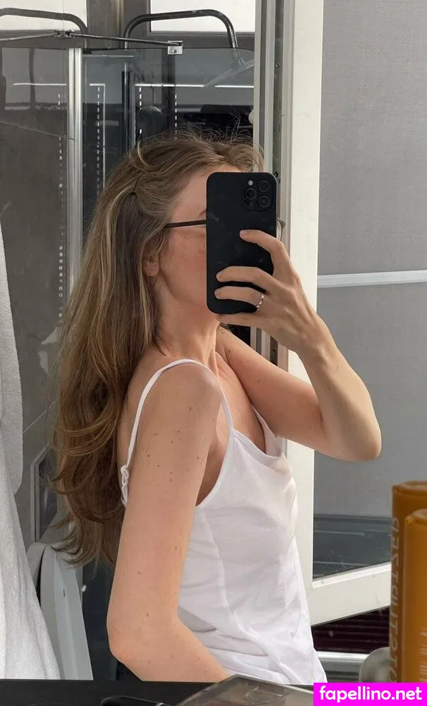 tvoya.uchilka, uchilka_nastya Nude Leaked OnlyFans Photo #NwwPNCKsVY