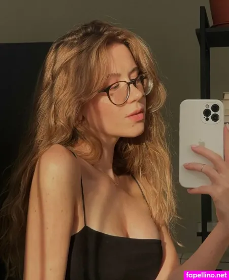 Tvoya Uchilka OnlyFans Thumbnail #dDmOh0qQUy