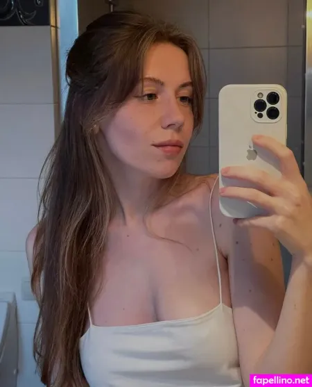 Tvoya Uchilka OnlyFans Thumbnail #zIlyJ5jlXK