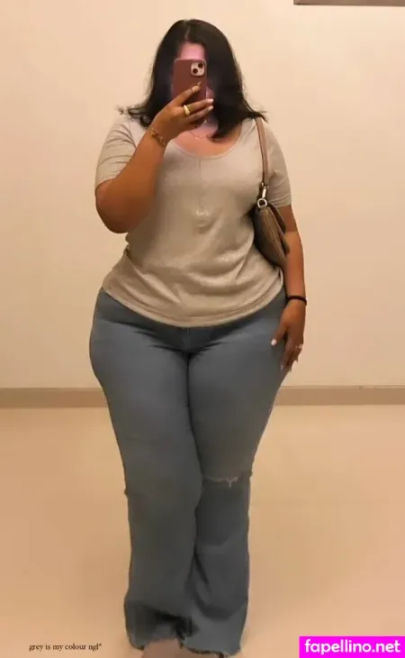 Tweesha Shah OnlyFans Thumbnail #dB16tH3iSU