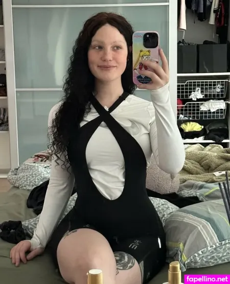 Tweety Lau OnlyFans Thumbnail #e7jI7IiOMp